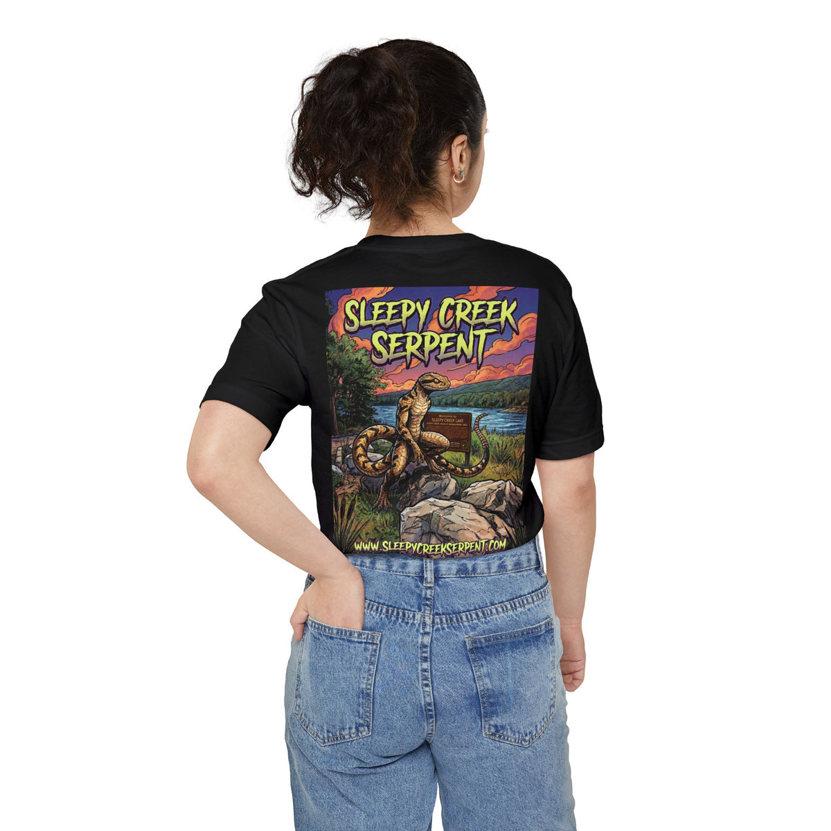 SLEEPY CREEK SERPENT LAKE SIGN  Pocket T-shirt